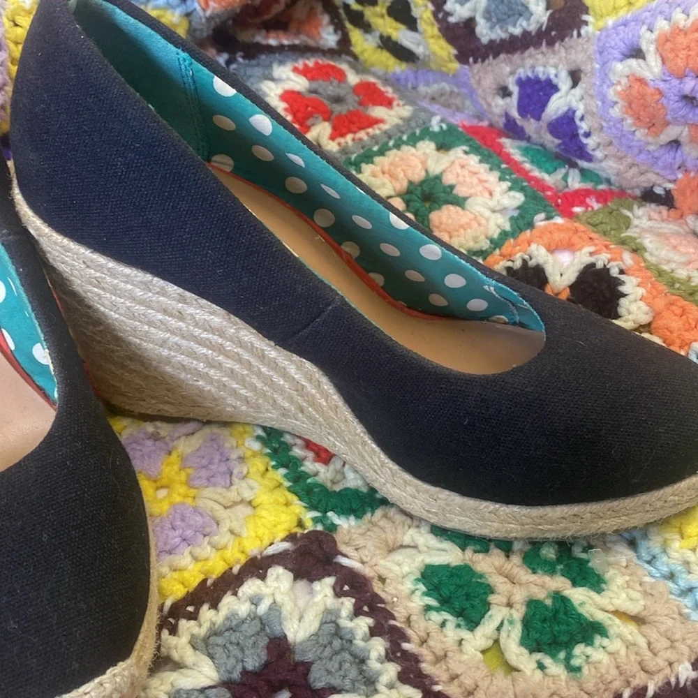 Merona- Black Canvas jute- Wedge Espadrilles - 4” heel - 7.5m